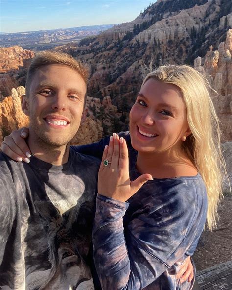 chloe soesta key|Siesta Key 's Chloe Trautman Is Engaged: See Her Emerald Ring .